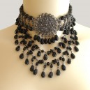 Collier tour de cou hyper sexy marquise perles toupies noir et strass