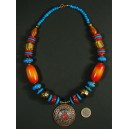 Collier ethnique oriental perles oranges en pierre et metal