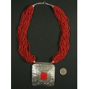 Collier ethnique oriental perles rouge et métal