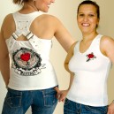 Top d&eacute;bardeur sexy blanc avec rose rouge brod&eacute;e, bretelles et transparence